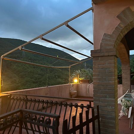 Casa Belvedere A Valle San Martino Di Spoleto Kültér fotó